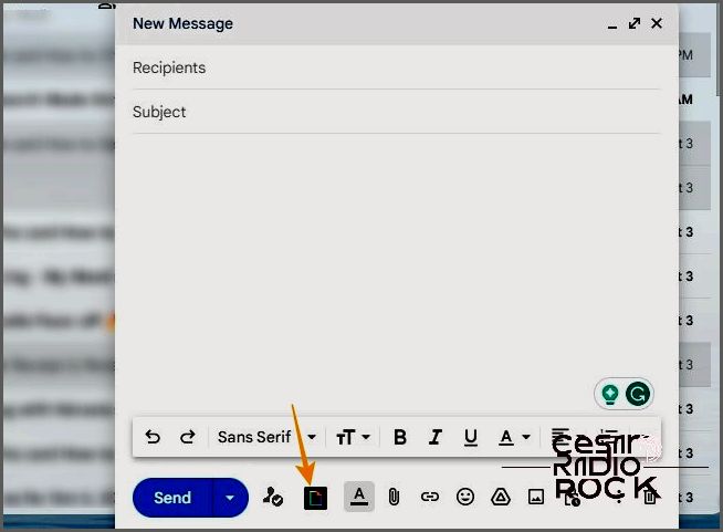 GIPHY extension in Gmail compose window